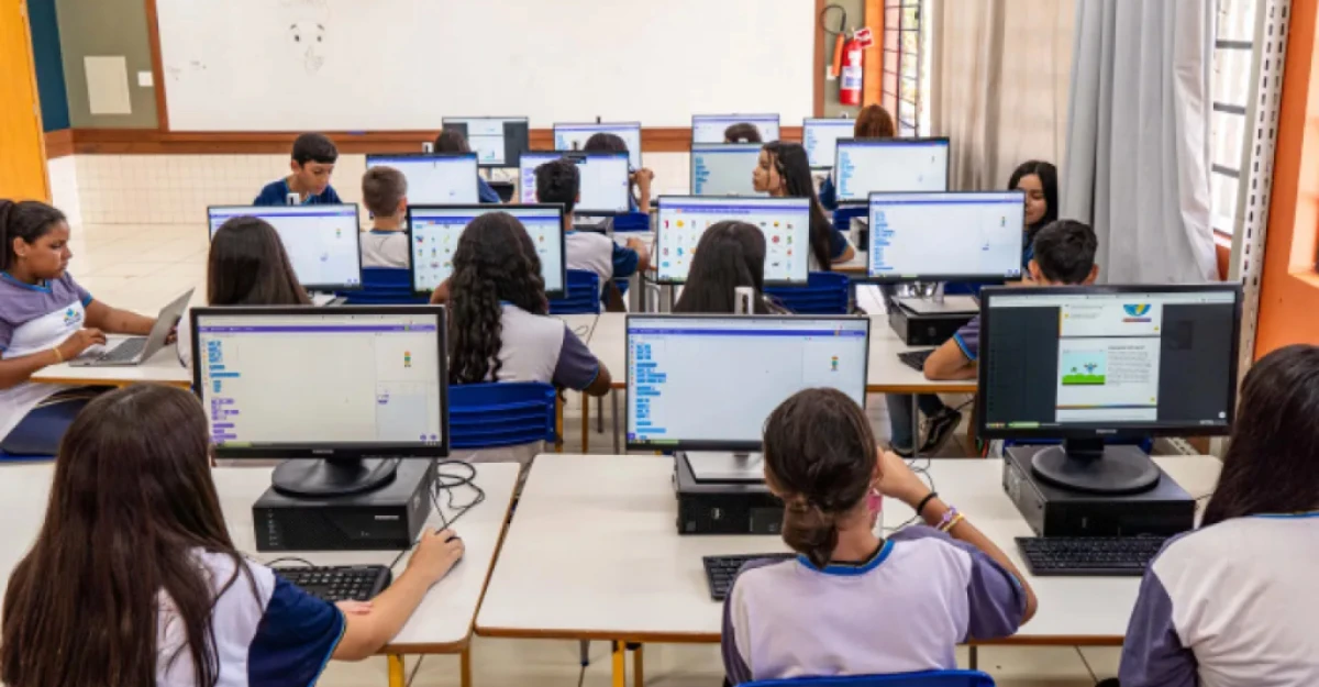 Paraná é líder em classificados para a 3ª fase da Olimpíada Brasileira de Inovação, Ciência e Tecnologia