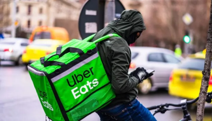 Uber Eats deixa de operar no Brasil a partir de 8 de março
