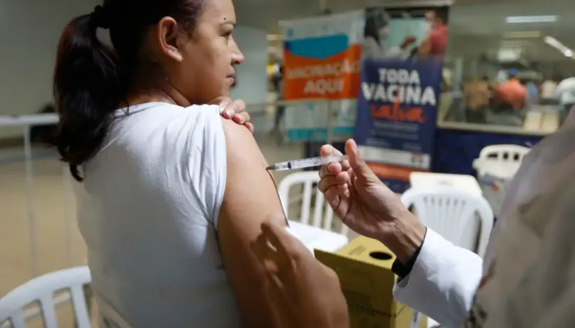 Campanha de vacinação contra a gripe começa em 25 de março; saiba quem faz parte do público-alvo