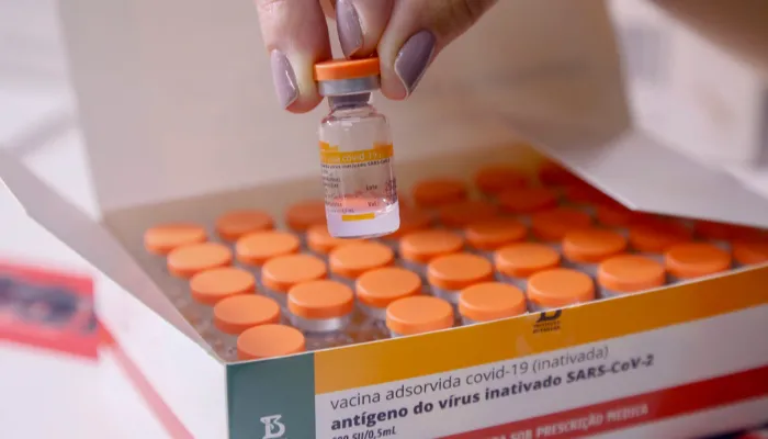 Butantan entrega mais 2,2 milhões de doses de vacina Coronavac