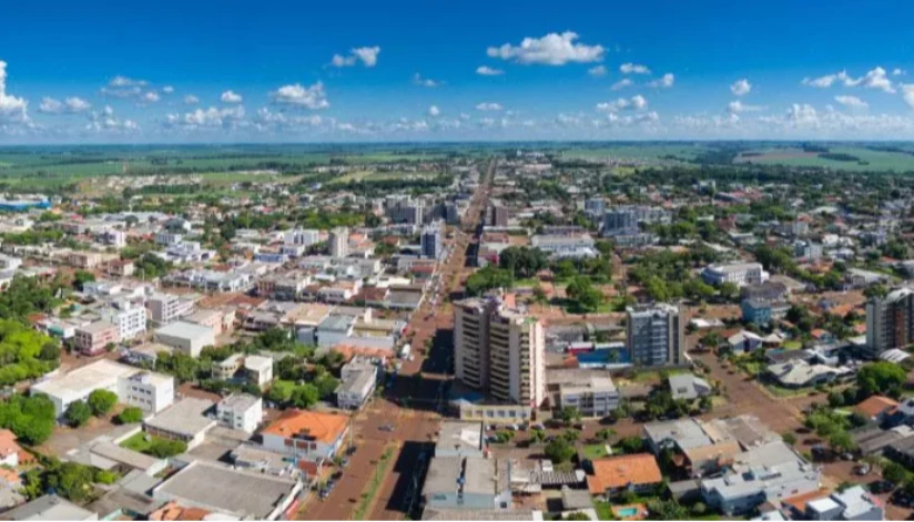 Prefeitura no Paraná divulga dois editais para concurso público com salários de até R$ 18 mil