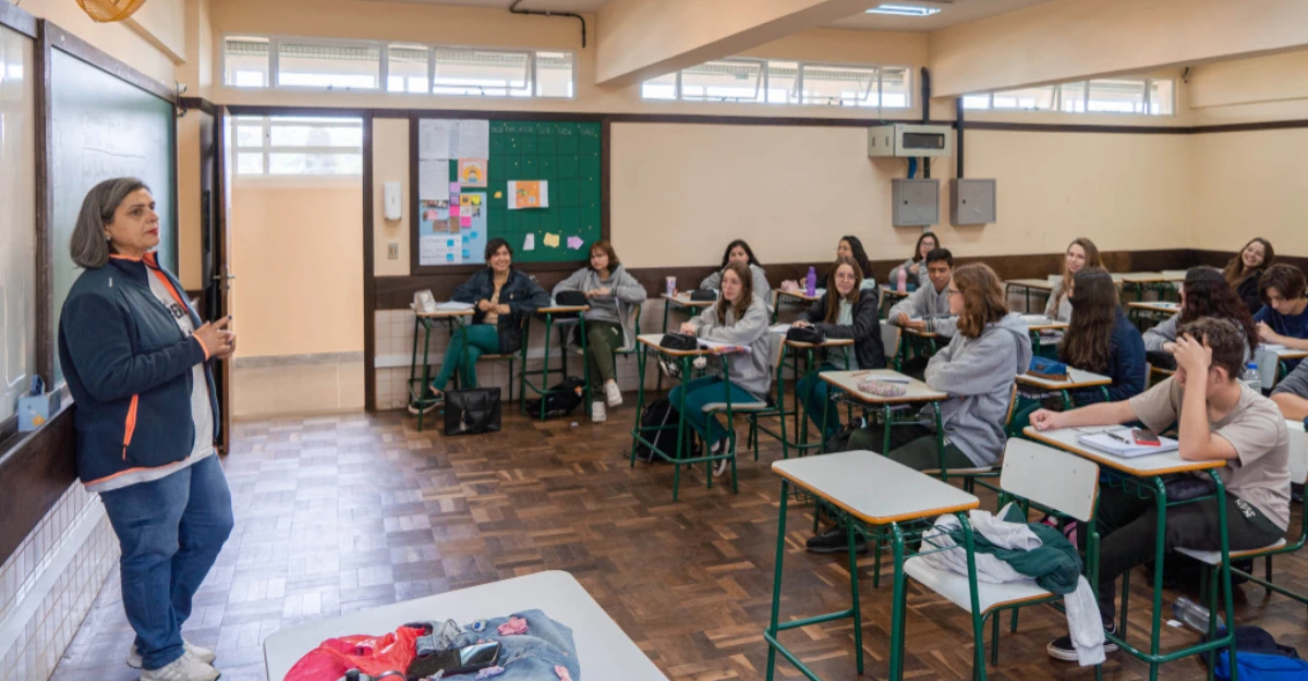 Professores temporários também vão receber o piso nacional, determina STF