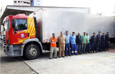 Defesa Civil de Maringá encaminha mais 13 toneladas de donativos para o RJ