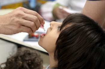 Saúde prorroga vacinação da paralisia infantil até dia 30