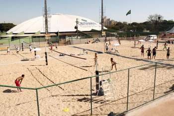 Maringá recebe o Circuito Paranaense de Vôlei de Praia Adulto