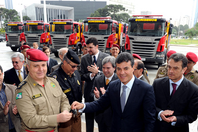 Maringá recebe novos veículos para combate a incêndios