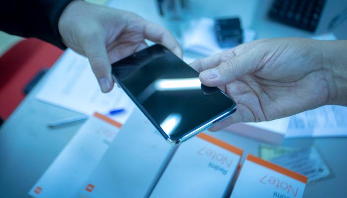 Contemplados em novo edital da UEM podem retirar smartphones e chips até o dia 17 de setembro