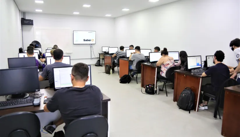 Prefeitura de Maringá oferece cursos gratuitos nas áreas de programação e criação de websites Prefeitura de Maringá oferece cursos gratuitos nas áreas de programação e criação de websites