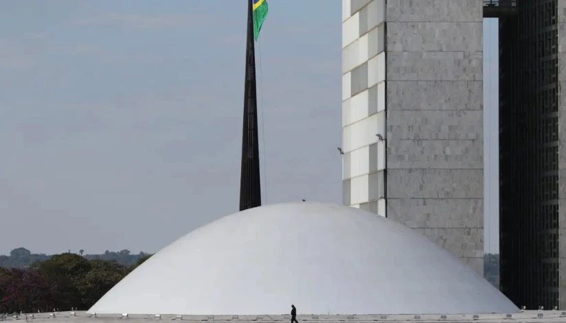 Senado aprova projeto de lei que reconhece estágio como experiência profissional