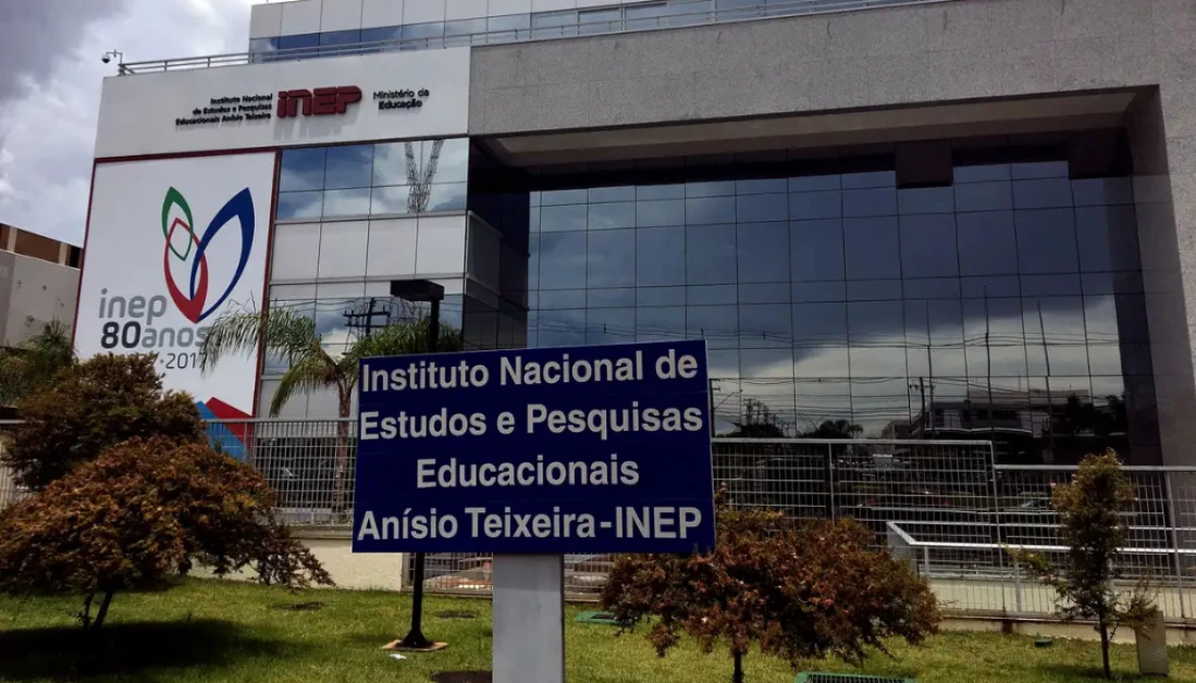 Inscrições para certificadores do Enem e PND estão abertas; remuneração é de até R$ 864 por dia Inscrições para certificadores do Enem e PND estão abertas; remuneração é de até R$ 864 por dia