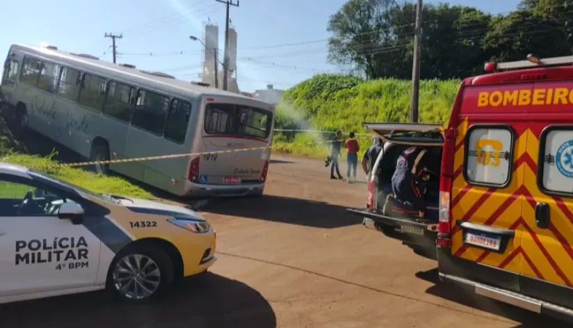 Acidente entre motocicleta e ônibus deixa 26 pessoas feridas no trecho Maringá-Paiçandu