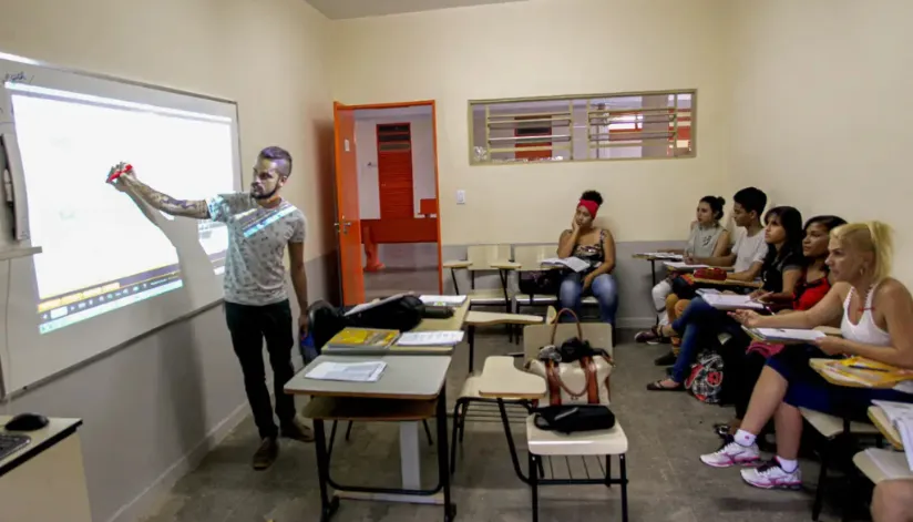 Inscrições para o Encceja 2025 estão abertas até 2 de maio; saiba como participar