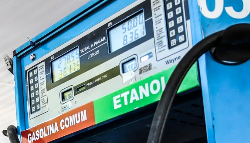 Petrobras anuncia redução no preço da gasolina a partir desta terça (21) Petrobras anuncia redução no preço da gasolina a partir desta terça (21)