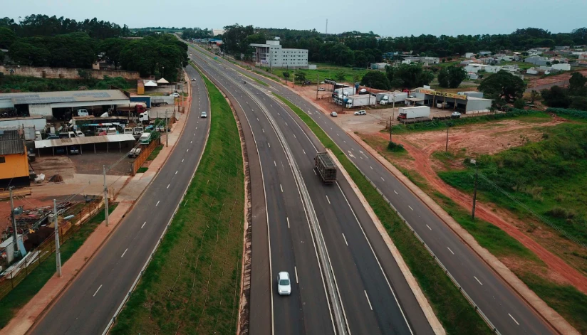ANTT publica editais de lotes das rodovias do Paraná que passam pela região de Maringá ANTT publica editais de lotes das rodovias do Paraná que passam pela região de Maringá