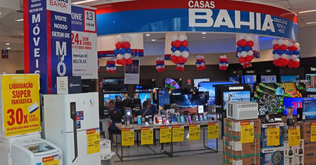 Casas Bahia realiza leilão de produtos com até 68% de desconto