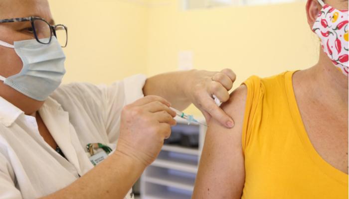 Paraná alcança a marca de 163 mil vacinados contra a covid-19