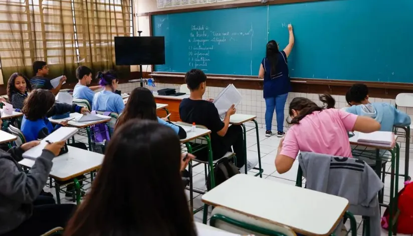 Confira o calendário escolar de 2025 na rede estadual e municipal de educação em Maringá