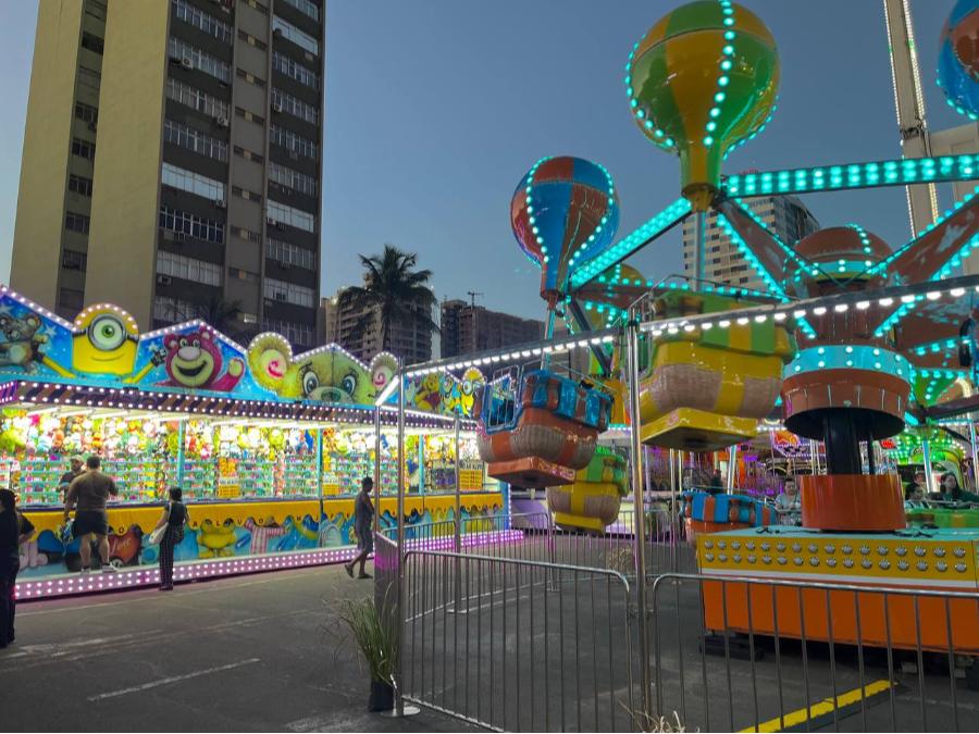 Decorações da Maringá Encantada iluminam o Centro e o Parque do Japão; veja fotos 
