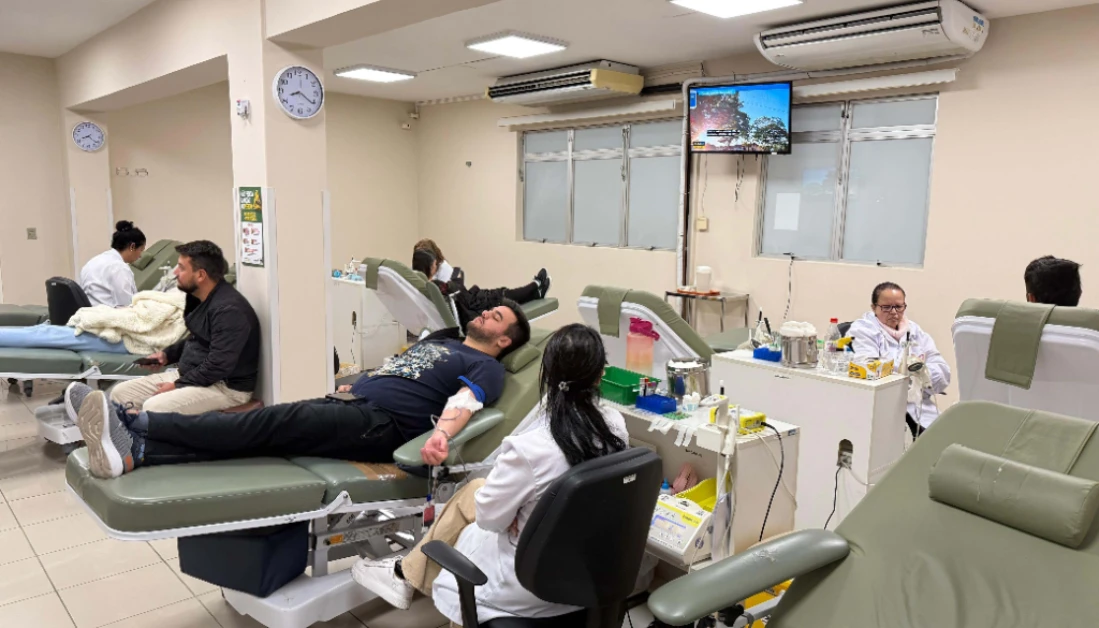 Paraná tem 242 mil doadores de sangue, de acordo com a Secretaria de Estado da Saúde Paraná tem 242 mil doadores de sangue, de acordo com a Secretaria de Estado da Saúde