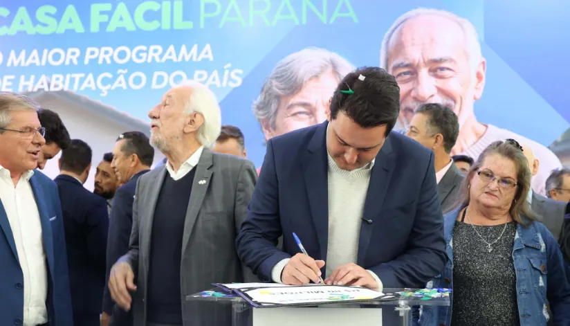 Governo do Paraná lança programa de habitação exclusivo para agricultores familiares Governo do Paraná lança programa de habitação exclusivo para agricultores familiares