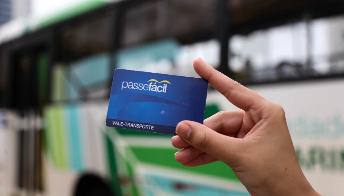 Valor da passagem do transporte coletivo em Maringá terá aumento a partir de segunda (2) Valor da passagem do transporte coletivo em Maringá terá aumento a partir de segunda (2)