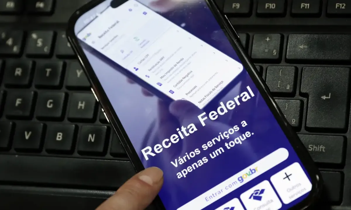 Receita Federal paga maior lote de restituição do Imposto de Renda da história nesta sexta (29)