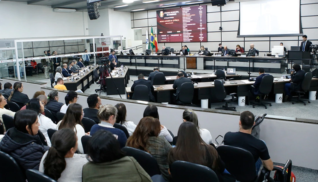 Projeto de lei que regulamenta jornada de 30 horas para profissionais da enfermagem é aprovado Projeto de lei que regulamenta jornada de 30 horas para profissionais da enfermagem é aprovado