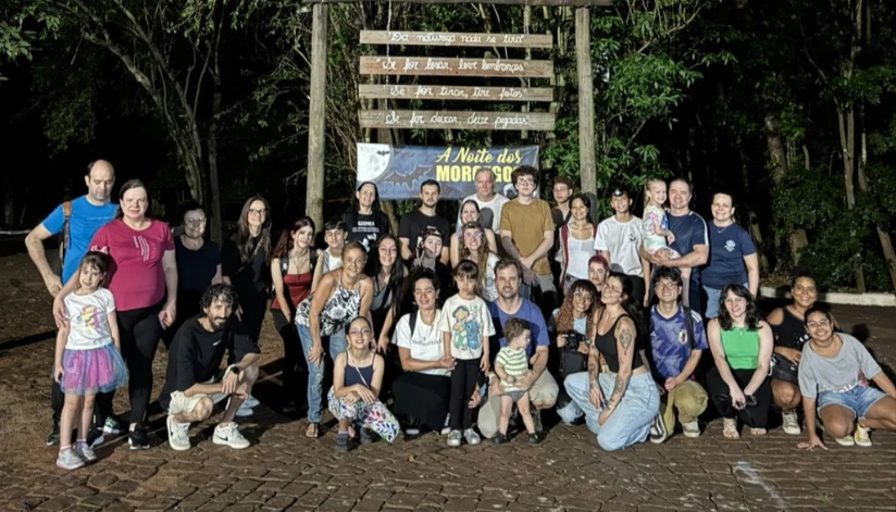 Noite dos Morcegos reúne 500 pessoas no Parque do Ingá
