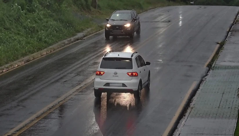 Seis carros clonados são apreendidos no Paraná com sistema de câmeras do programa Olho Vivo