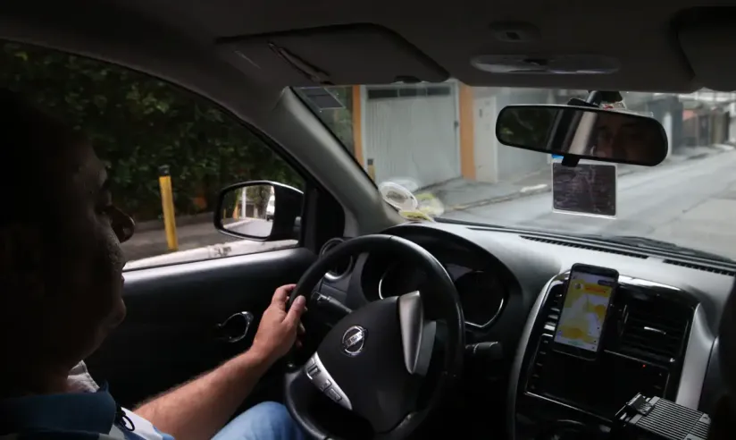 Aplicativos de entrega e transporte deverão detalhar custos das corridas aos consumidores; entenda