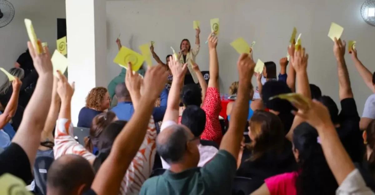 Servidores da Saúde de Maringá aprovam estado de greve; entenda