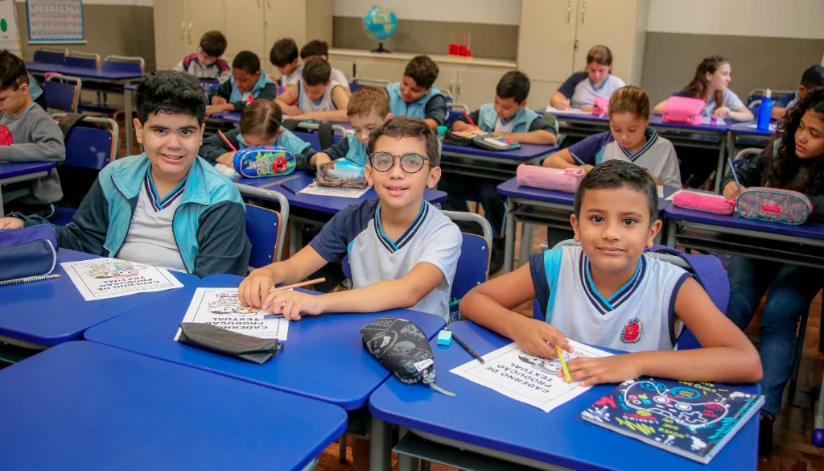 Período de matrículas no 1º ano do ensino fundamental termina sexta (14), em Maringá