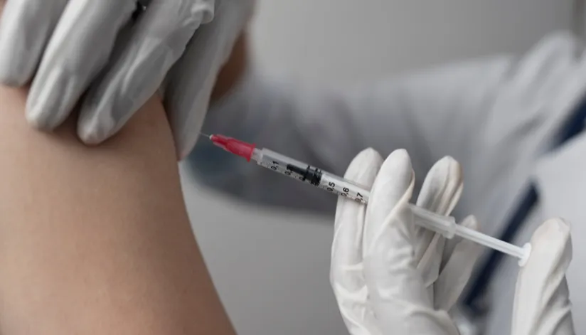Saiba tudo sobre a nova vacina contra a dengue, que chega ao Brasil nesta semana