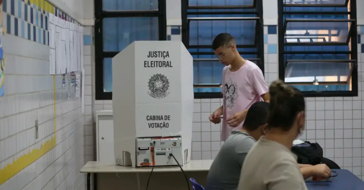 Tribunal Superior Eleitoral explica como as urnas eletrônicas funcionam