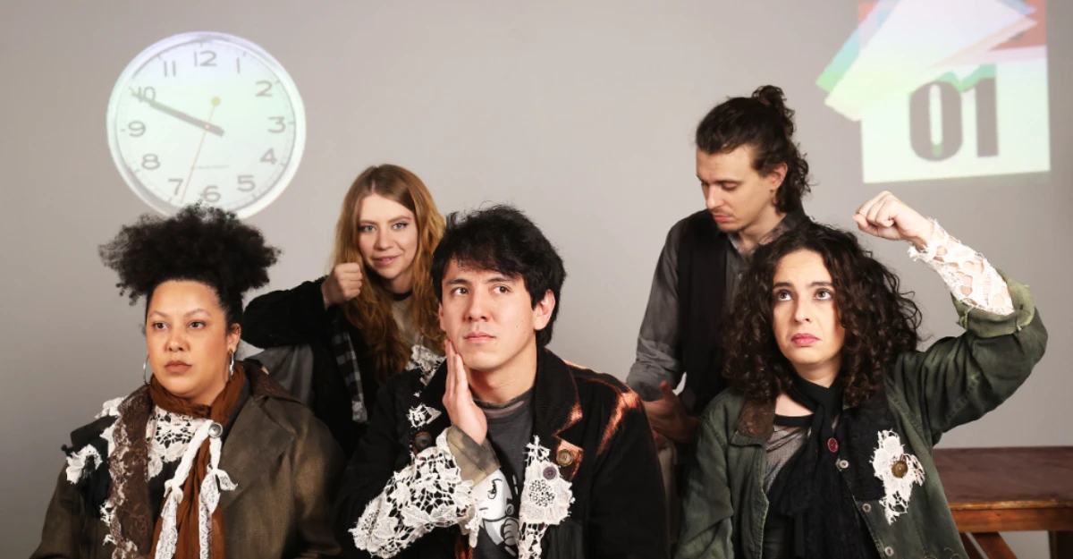 Teatro do Alvorecer estreia ‘Acalento ou antes que o caldo esfrie’ em Maringá