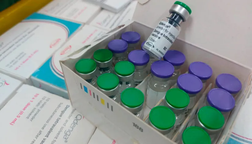Vacinação contra a dengue chega a 56% de doses aplicadas no Paraná