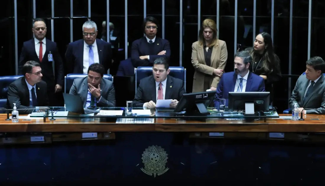 Senado aprova aumento do número de deputados federais Senado aprova aumento do número de deputados federais; entenda