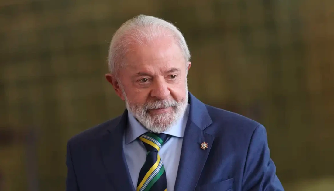 Após tarifaço dos EUA, Lula afirma que Brasil responderá com lei de reciprocidade Após tarifaço dos EUA, Lula afirma que Brasil responderá com lei de reciprocidade