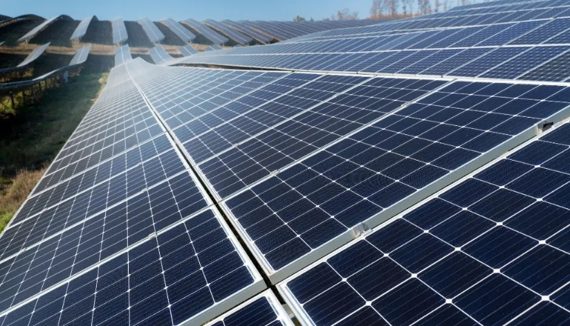 Maringá terá duas usinas fotovoltaicas para iluminação pública da cidade