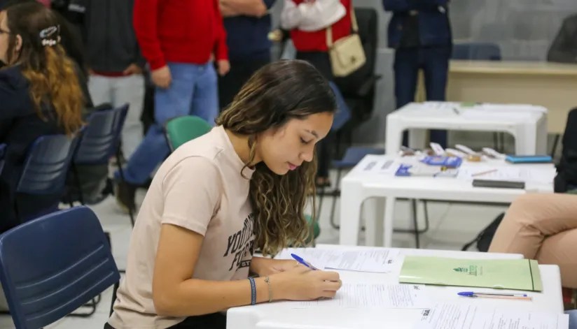 Prefeitura de Maringá realiza mutirão de empregos para jovens de até 29 anos