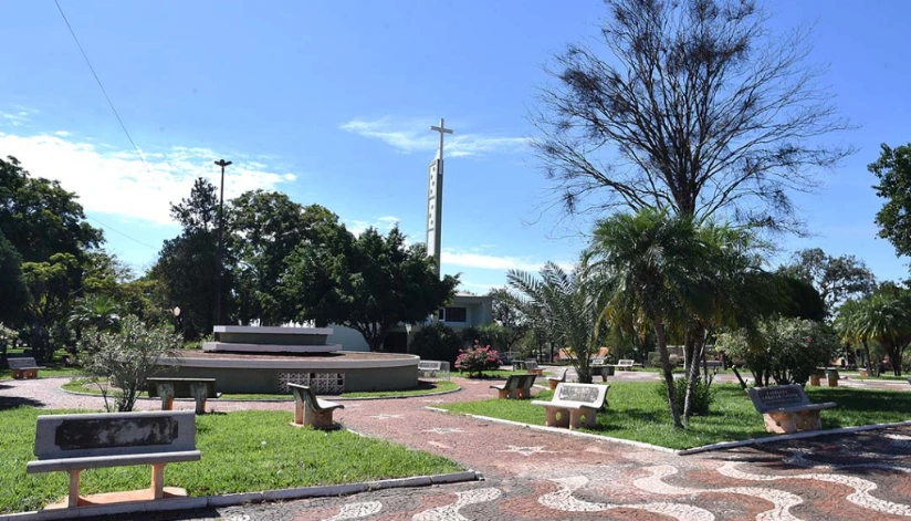 Prefeitura de Diamante do Norte abre concurso com salários de até R$ 14,6 mil; veja os cargos