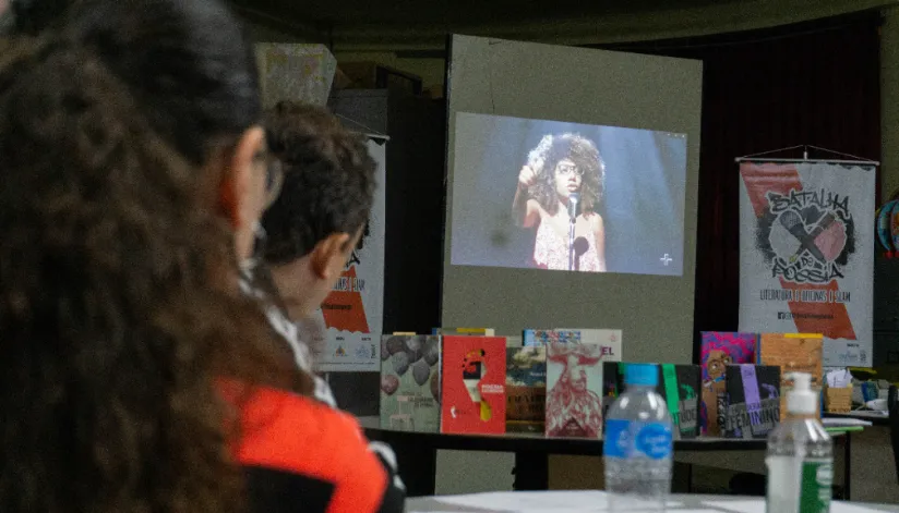 Projeto Batalha de Poesia oferece três oficinas gratuitas em Maringá