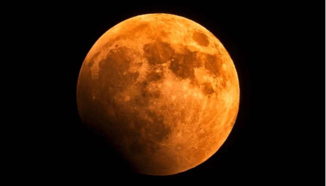 ‘Lua cheia do veado’: saiba como observar fenômeno que aparece no céu nesta quinta (10) ‘Lua cheia do veado’: saiba como observar fenômeno que aparece no céu nesta quinta (10)
