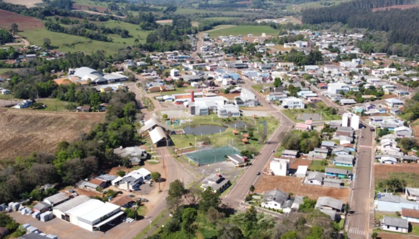 Prefeitura de Bom Jesus do Sul abre concurso com salários que variam de R$ 1,7 mil a R$ 16,8 mil