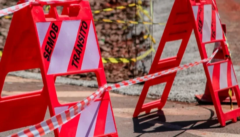 Obras afetam trânsito em trechos da Avenida Colombo a partir desta segunda (9)
