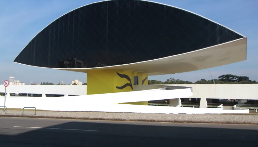 Museu Oscar Niemeyer oferece oficinas online e gratuitas de pintura