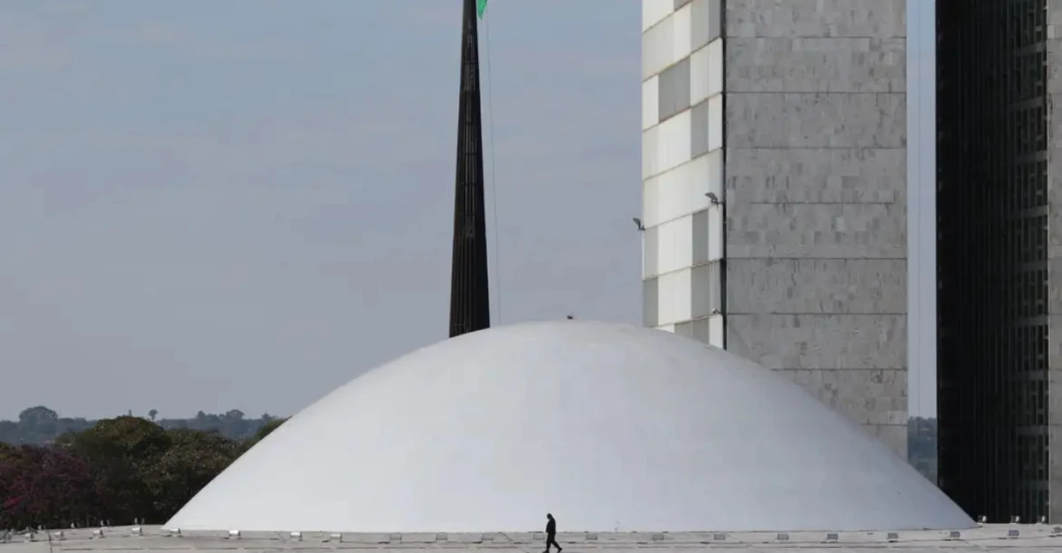 Paraná tem nove candidatos ao Senado nas eleições 2026; confira a lista