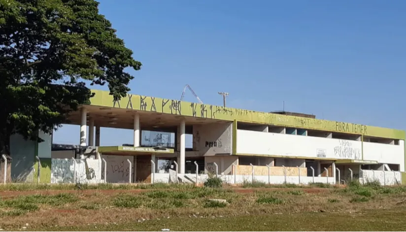 Prédio do antigo aeroporto de Maringá será transformado em museu de história e arte