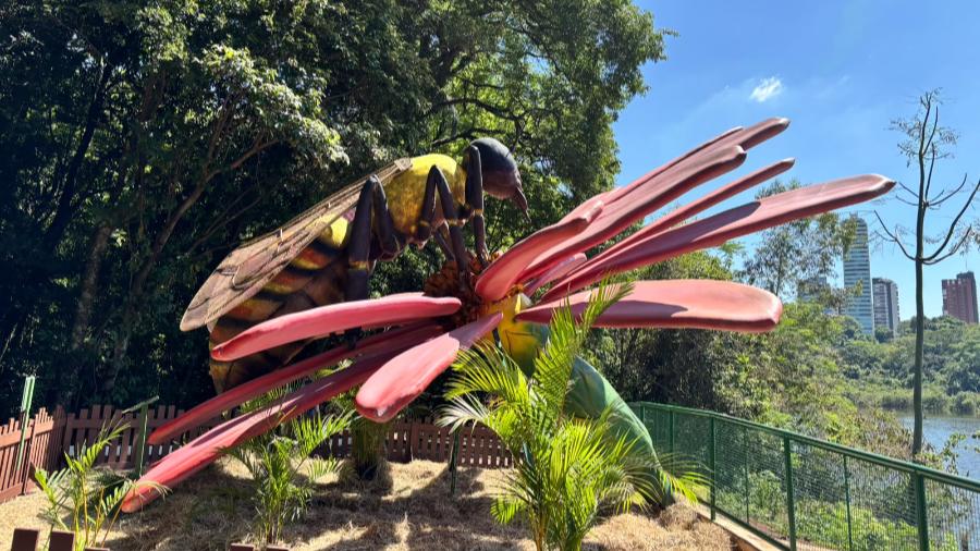 Veja fotos da exposição “Primavera Encantada: Natureza Gigante” 