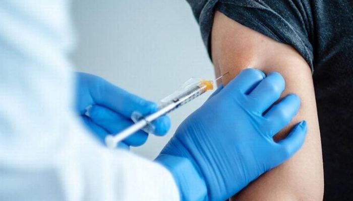 Vacinação contra covid em Maringá iniciará assim que as doses estiverem disponíveis.